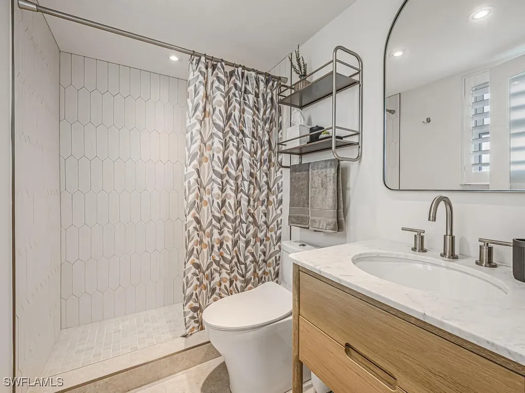 9375 Gulf Shore Drive Naples FL 34108