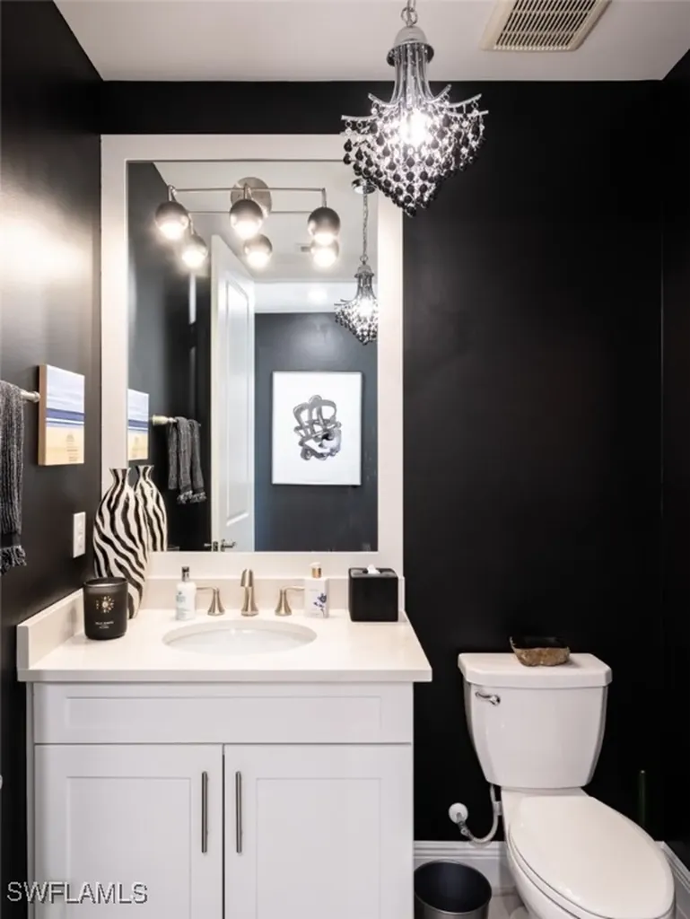 16360 Viansa Way Naples FL 34110