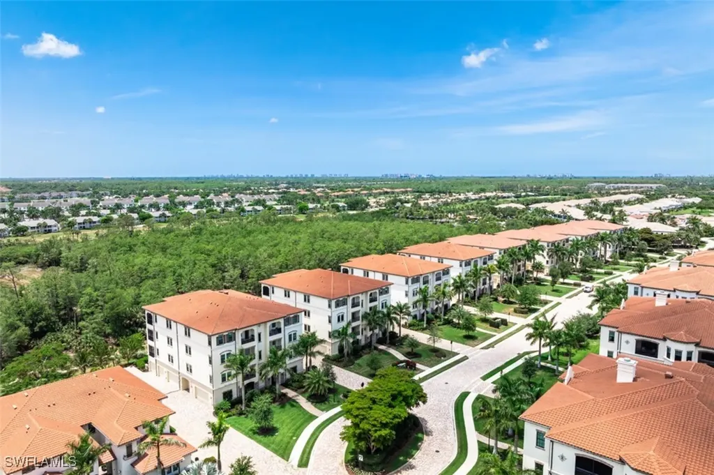 16360 Viansa Way Naples FL 34110