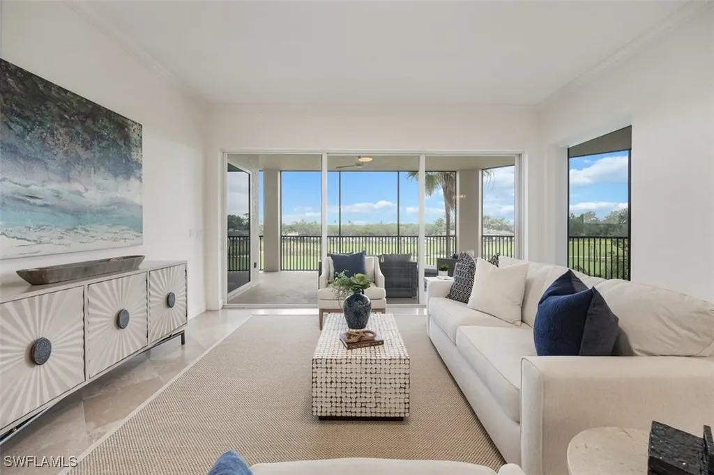 560 El Camino Real Naples FL 34119