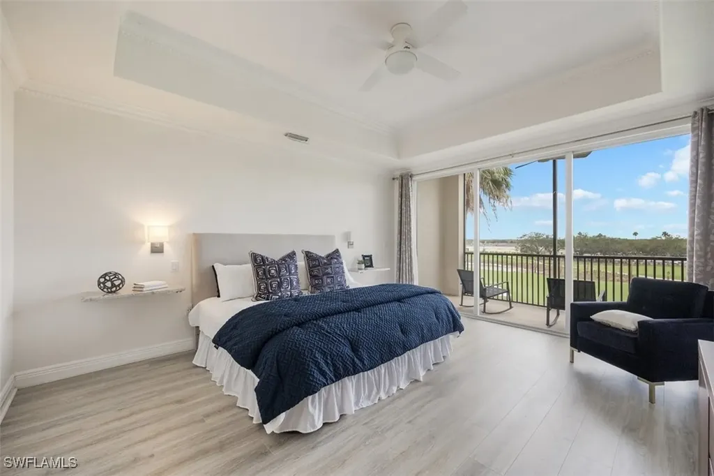 560 El Camino Real Naples FL 34119