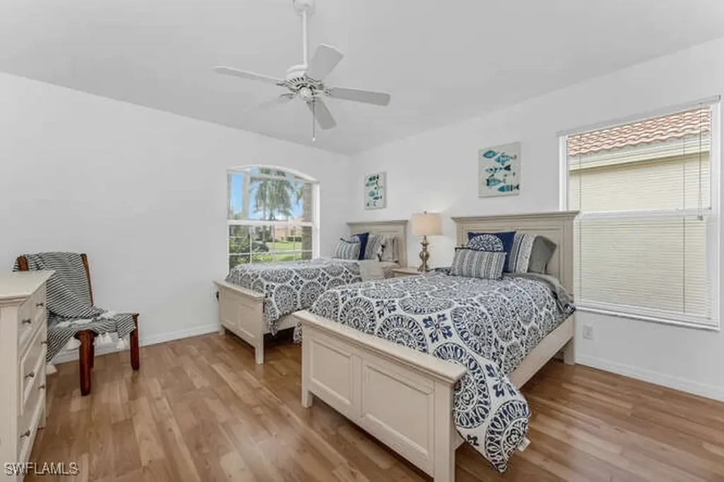 929 Marble Drive Naples FL 34104