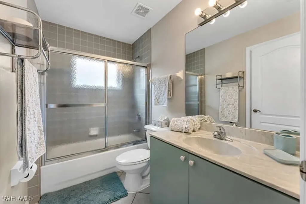 929 Marble Drive Naples FL 34104