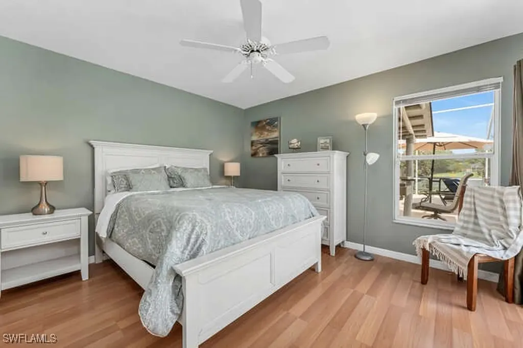 929 Marble Drive Naples FL 34104