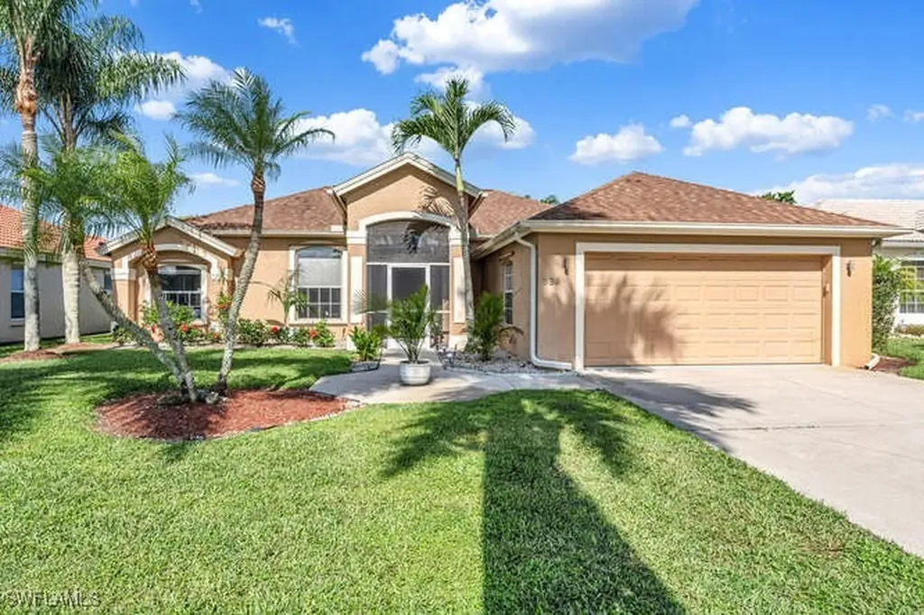929 Marble Drive Naples FL 34104