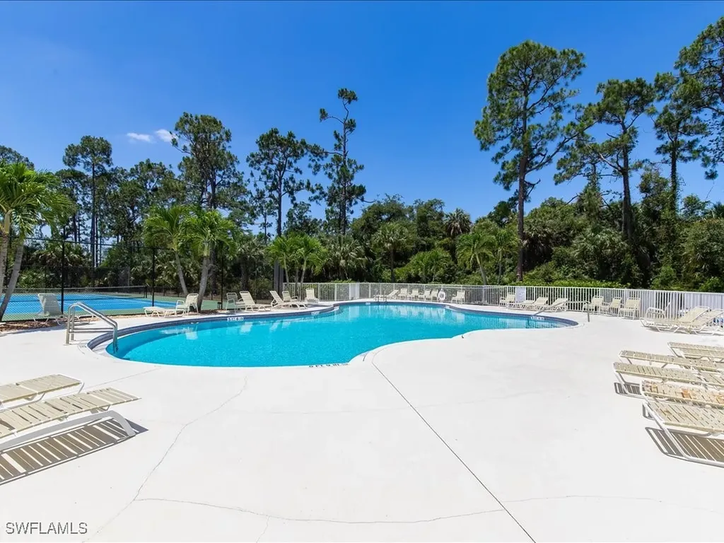 929 Marble Drive Naples FL 34104