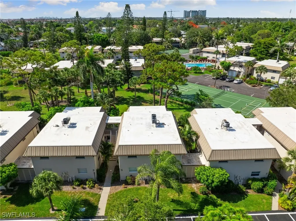 1549 Sandpiper Street Naples FL 34102