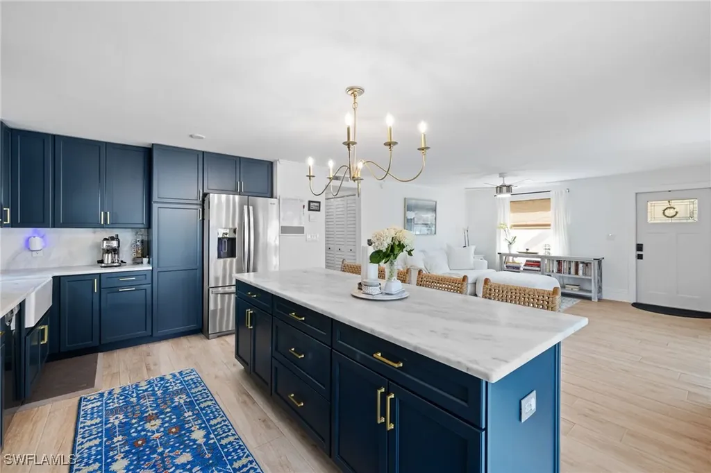 1549 Sandpiper Street Naples FL 34102