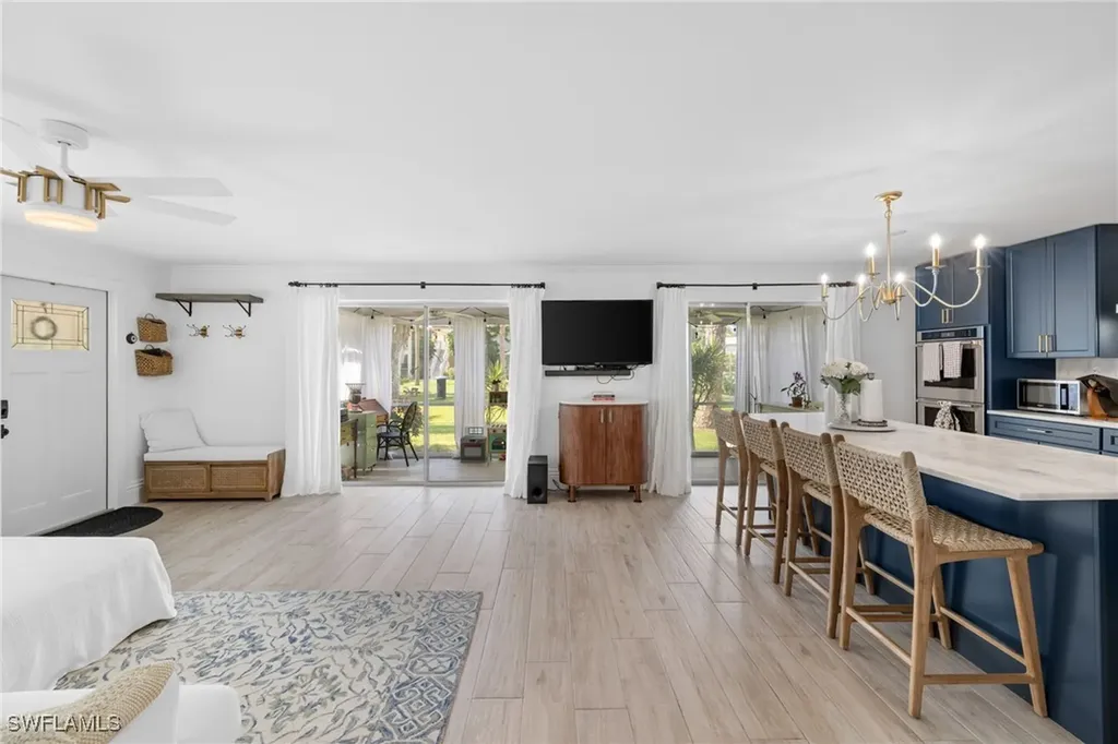1549 Sandpiper Street Naples FL 34102