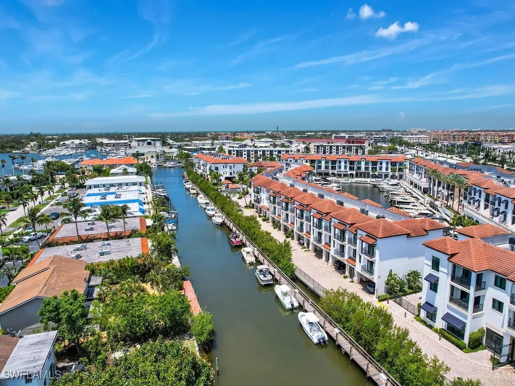 1490 5th Avenue S Naples FL 34102