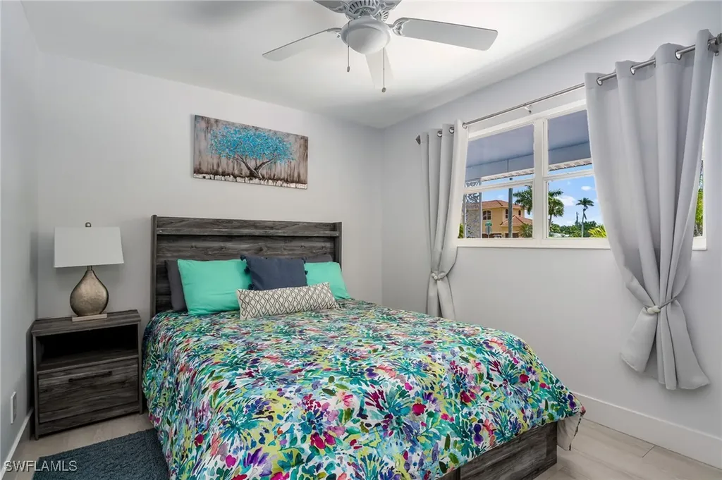 1140 Rainbow Drive Naples FL 34104