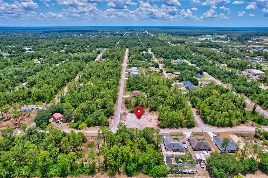 2123 Jefferson Avenue Alva FL 33920