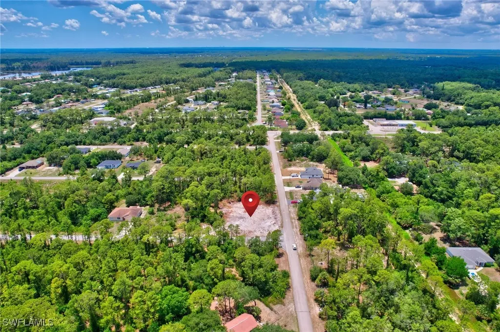 2123 Jefferson Avenue Alva FL 33920