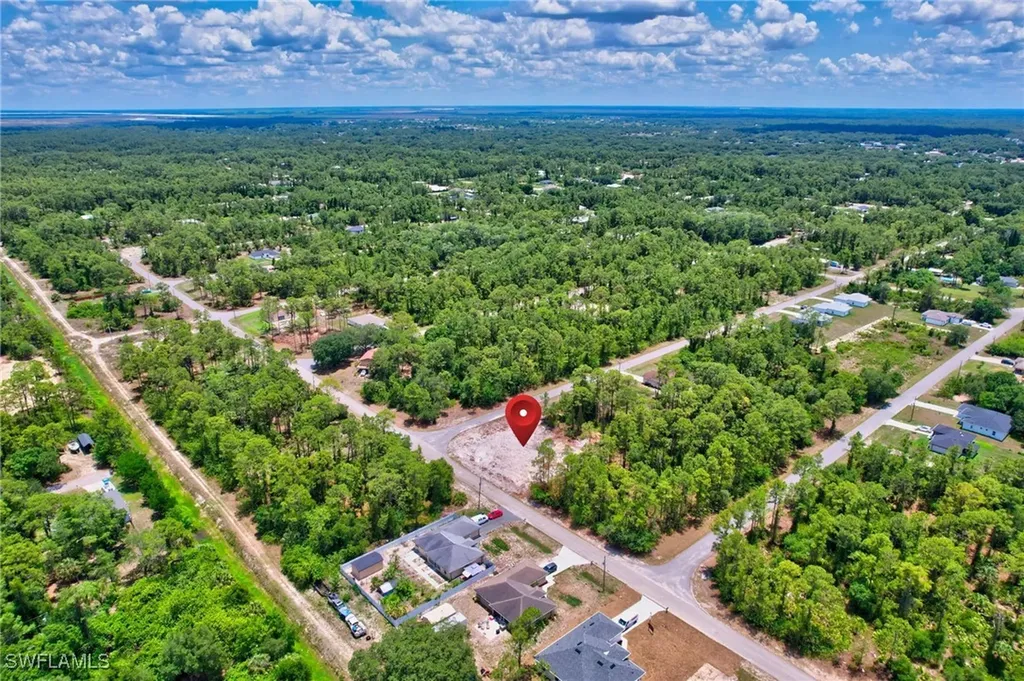 2123 Jefferson Avenue Alva FL 33920