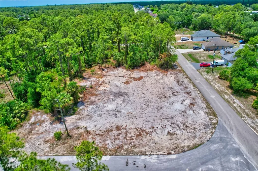 2123 Jefferson Avenue Alva FL 33920