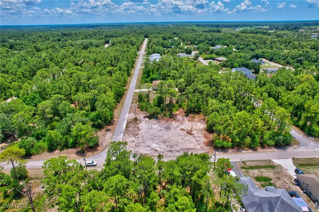 2123 Jefferson Avenue Alva FL 33920