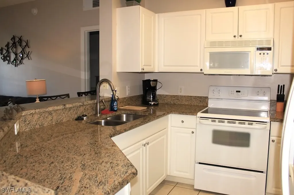 11400 Ocean Walk Lane Fort Myers FL 33908