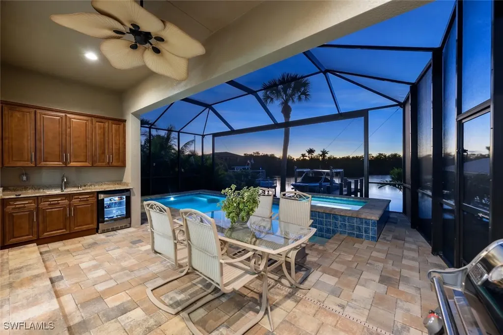 Naples FL, 3254 Lakeview Drive