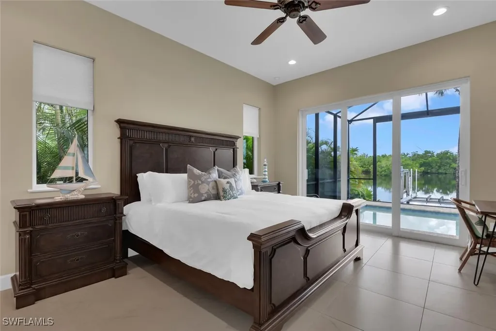 3254 Lakeview Drive Naples FL 34112
