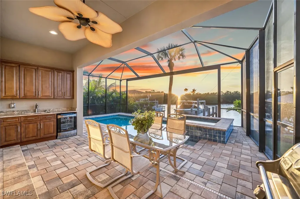3254 Lakeview Drive Naples FL 34112