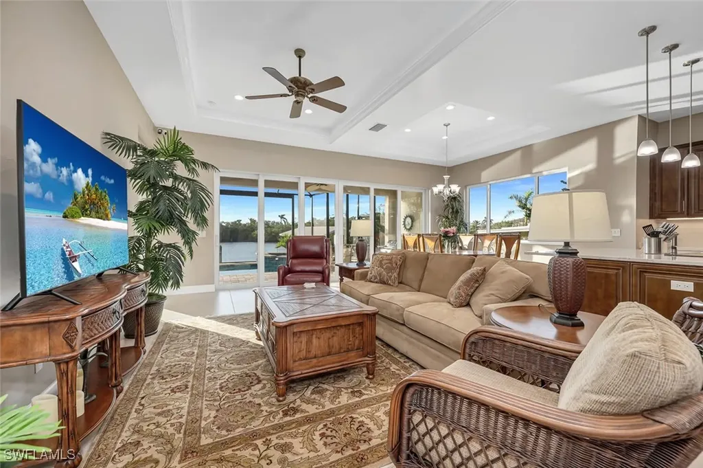 3254 Lakeview Drive Naples FL 34112