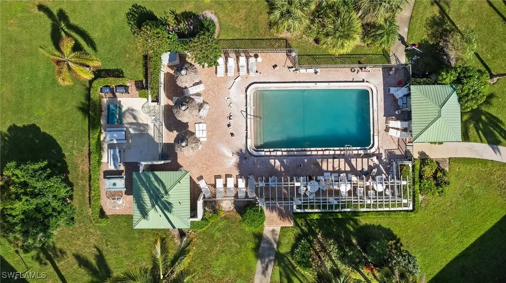 2930 Kings Lake Boulevard Naples FL 34112