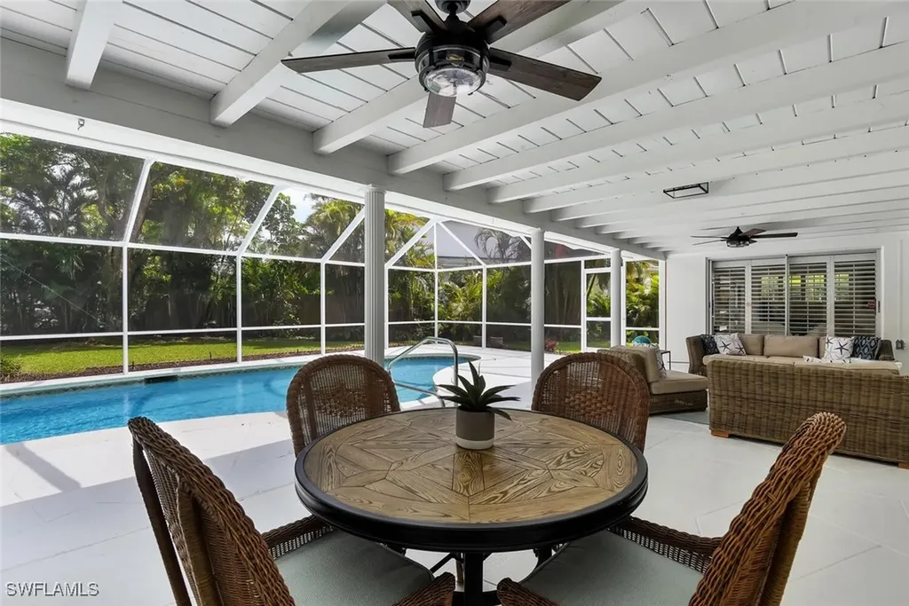 740 Park Shore Drive Naples FL 34103