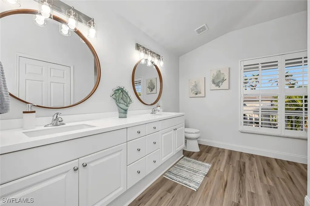 2736 Gulfview Drive Naples FL 34112