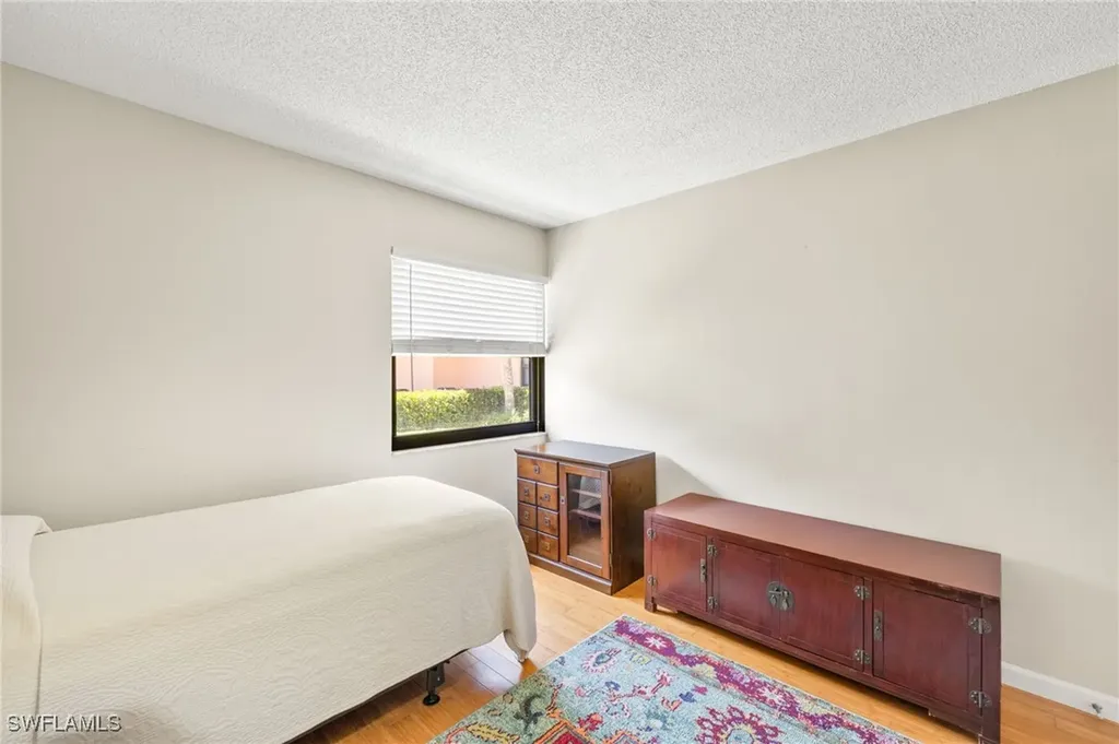 1512 Mainsail Drive Naples FL 34114