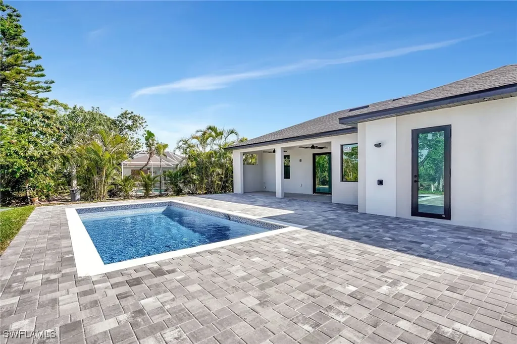 212 Fairway Road Rotonda West FL 33947