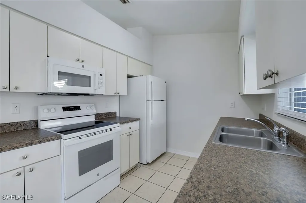 1717 43rd Street SW Naples FL 34116