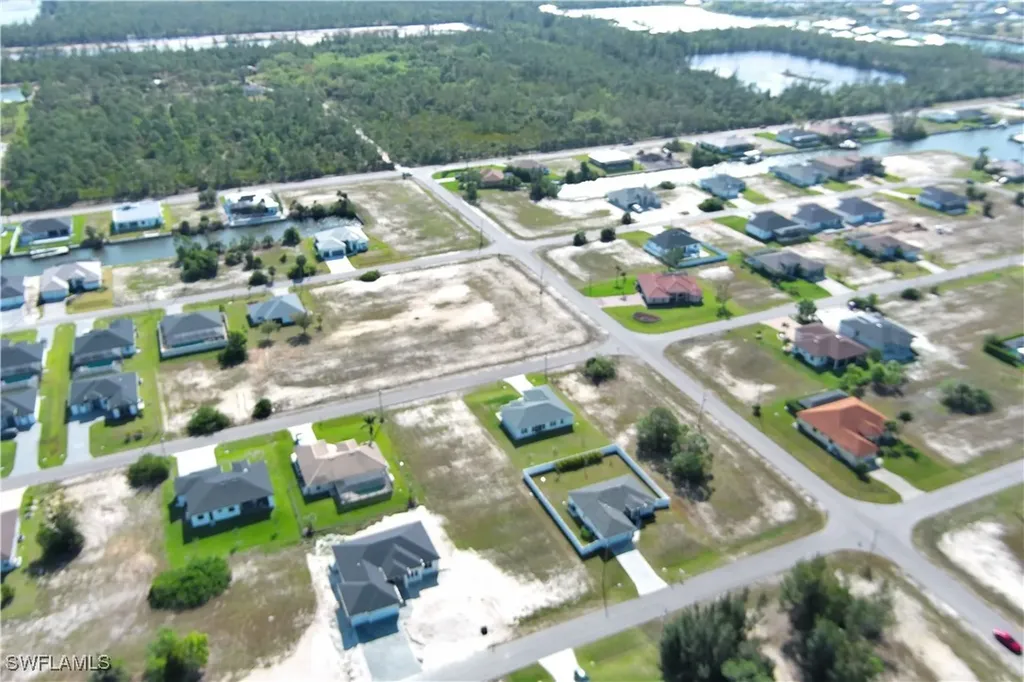 4213 NW 39th Street Cape Coral FL 33993