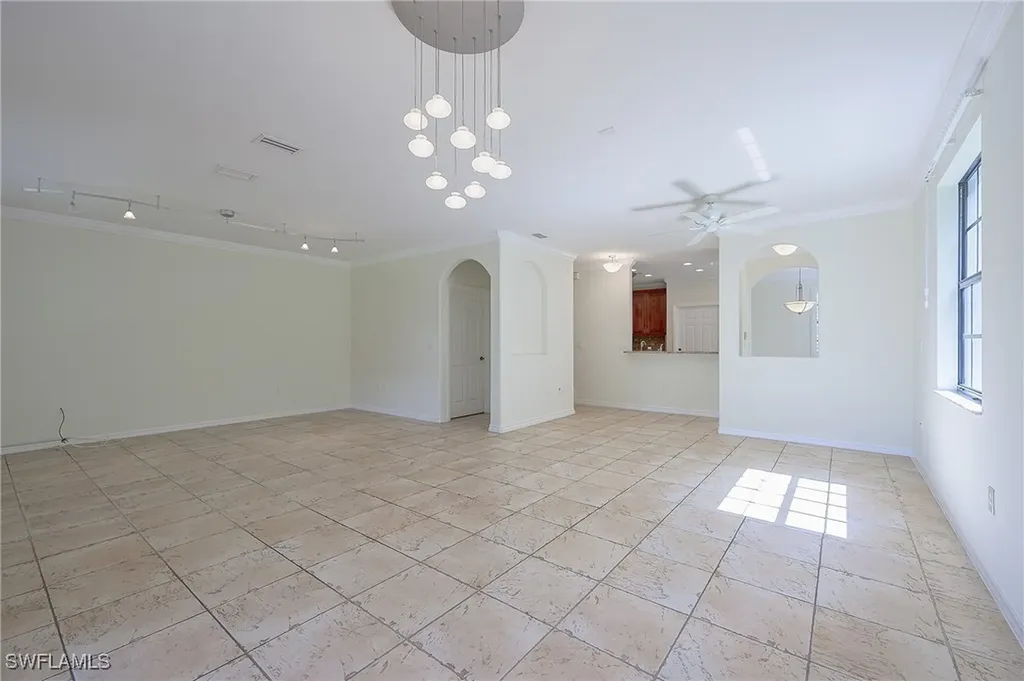15056 Summit Place Circle Naples FL 34119