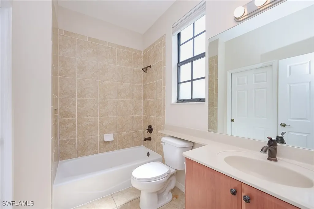 15056 Summit Place Circle Naples FL 34119