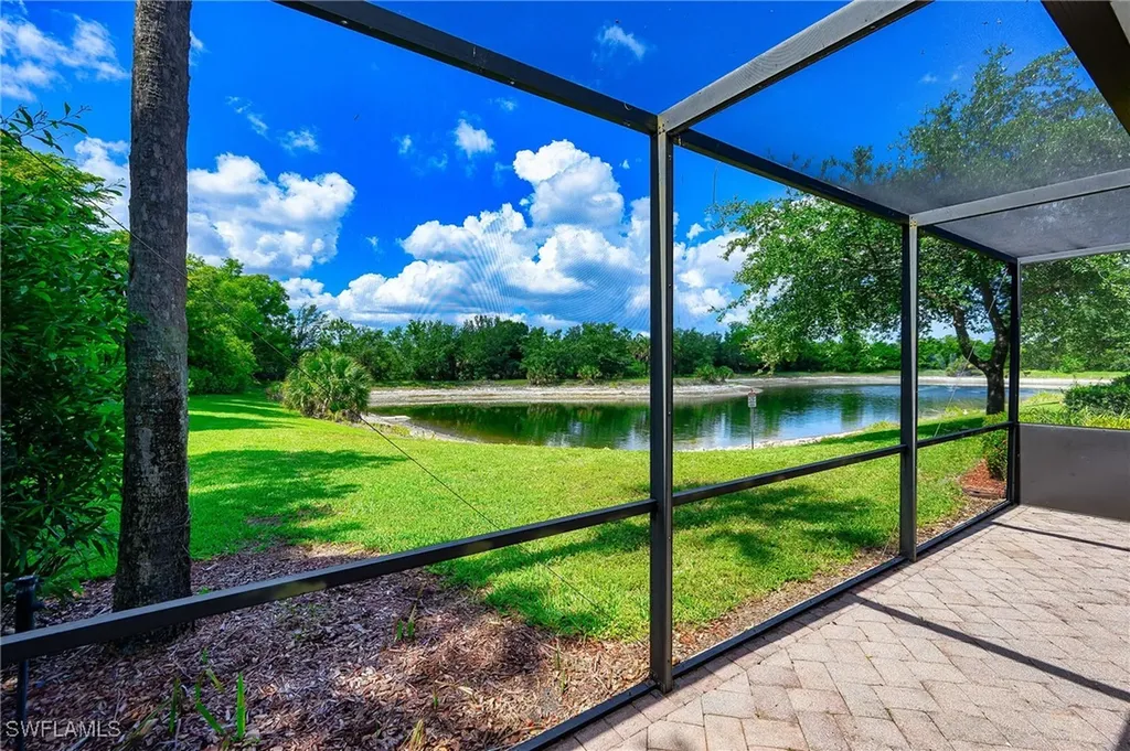 15056 Summit Place Circle Naples FL 34119