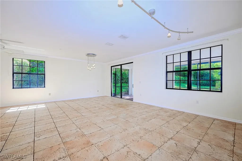15056 Summit Place Circle Naples FL 34119