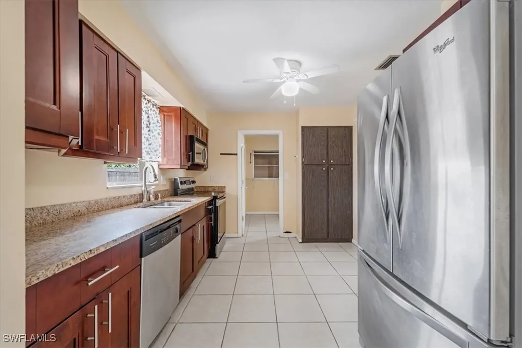 416 Rushmore Avenue S Lehigh Acres FL 33936