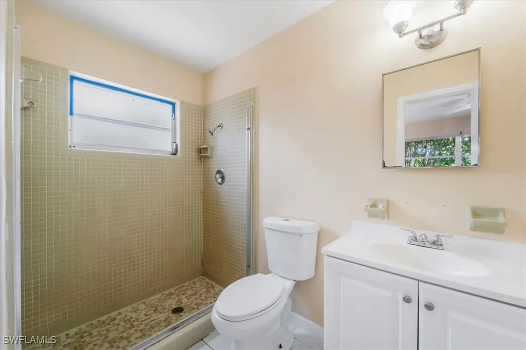 416 Rushmore Avenue S Lehigh Acres FL 33936