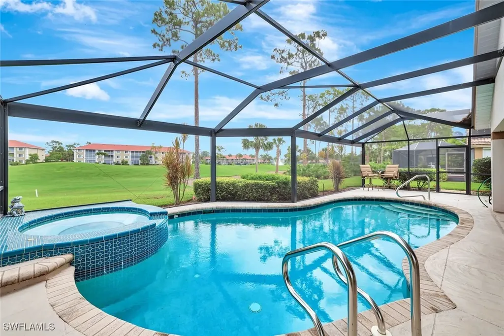 5859 Westbourgh Court Naples FL 34112