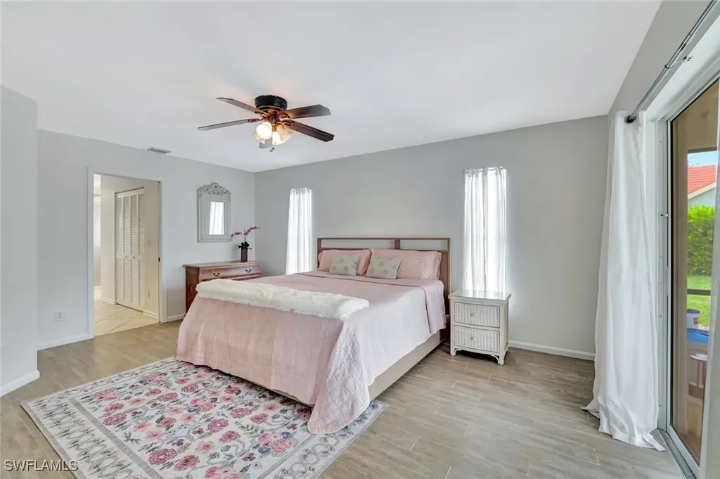 5859 Westbourgh Court Naples FL 34112