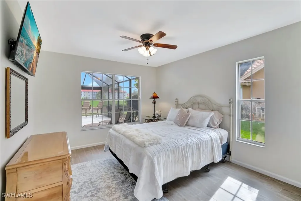 5859 Westbourgh Court Naples FL 34112