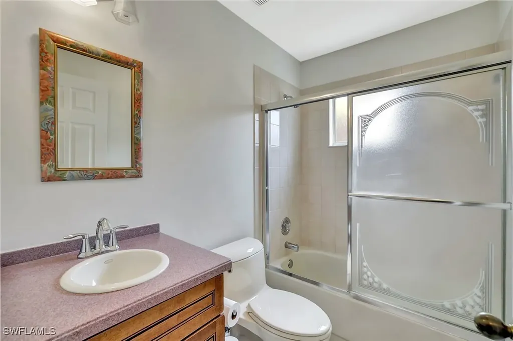 5859 Westbourgh Court Naples FL 34112