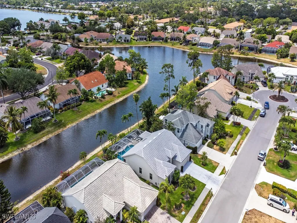 5144 Lochwood Court Naples FL 34112