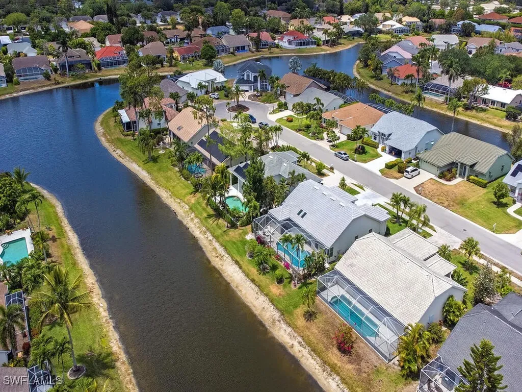 5144 Lochwood Court Naples FL 34112