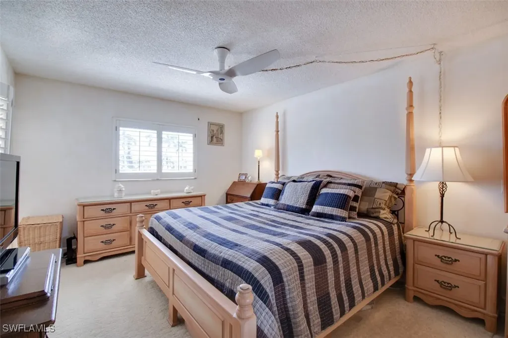 250 7th Avenue S Naples FL 34102