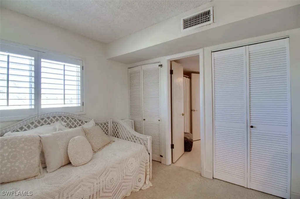 250 7th Avenue S Naples FL 34102