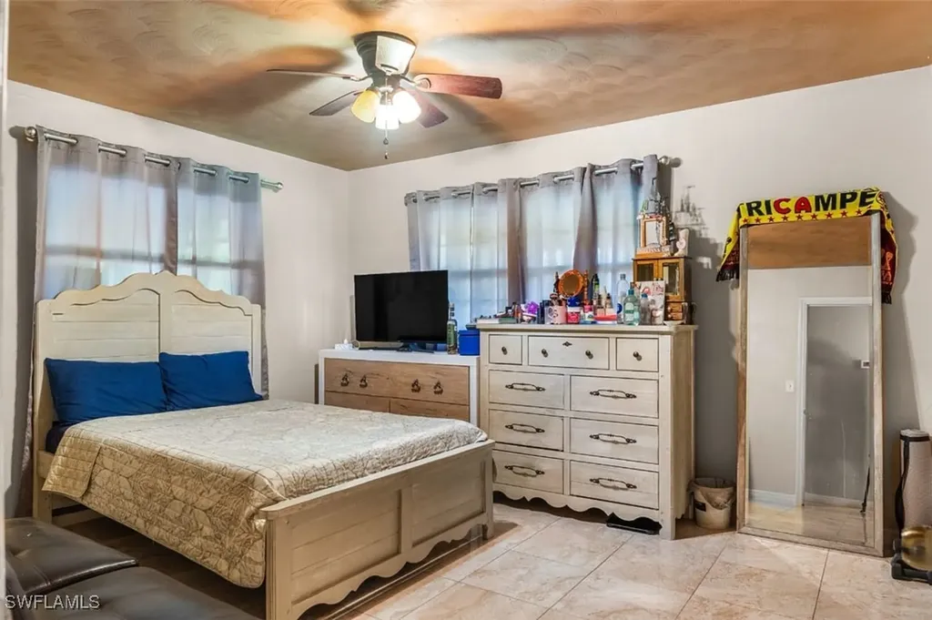 1154 4th Way North Fort Myers FL 33903
