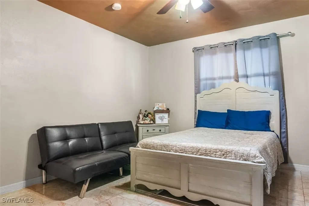 1154 4th Way North Fort Myers FL 33903