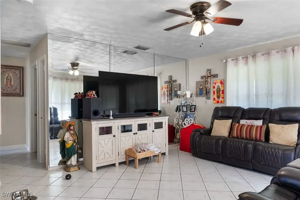1154 4th Way North Fort Myers FL 33903