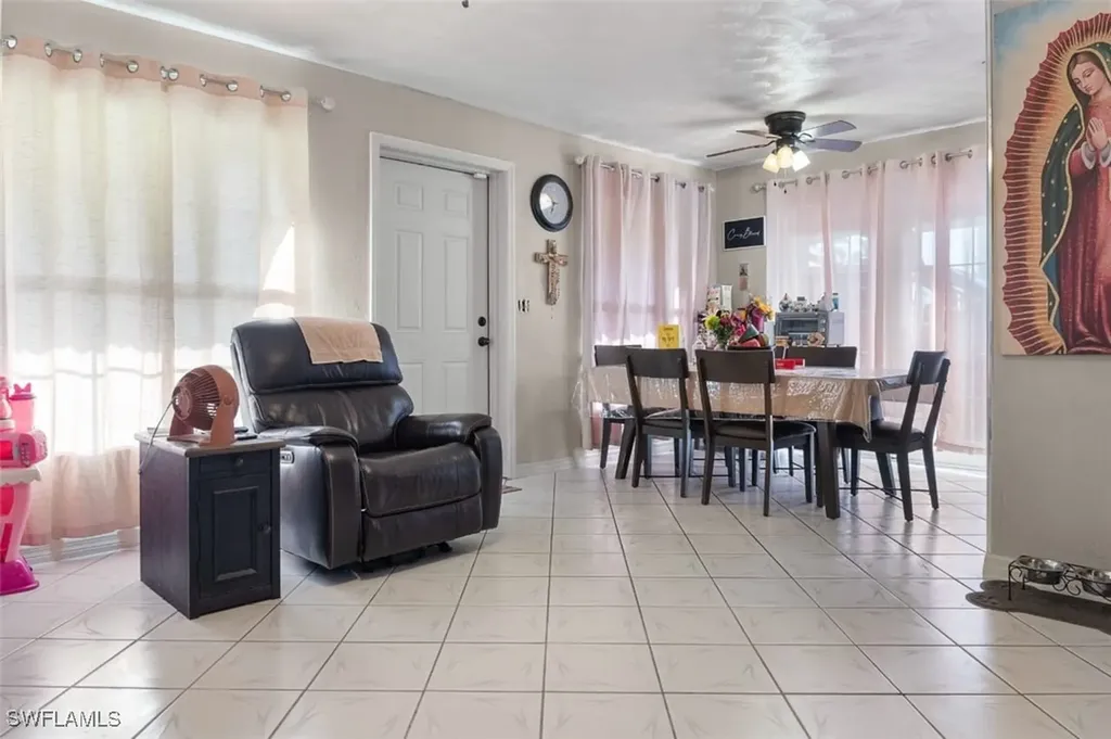 1154 4th Way North Fort Myers FL 33903
